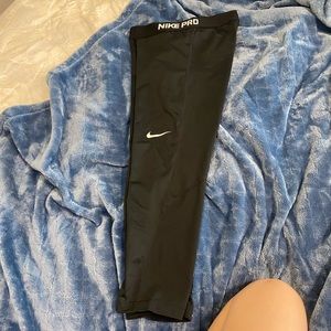 Nike Capri athletic leggings